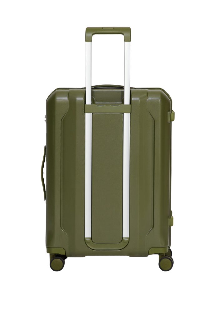 What size is a medium suitcase? When it comes to choosing luggage, understanding the size is essential for efficient packing a