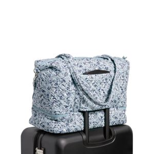 Travel carry on tote