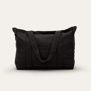 black travel tote