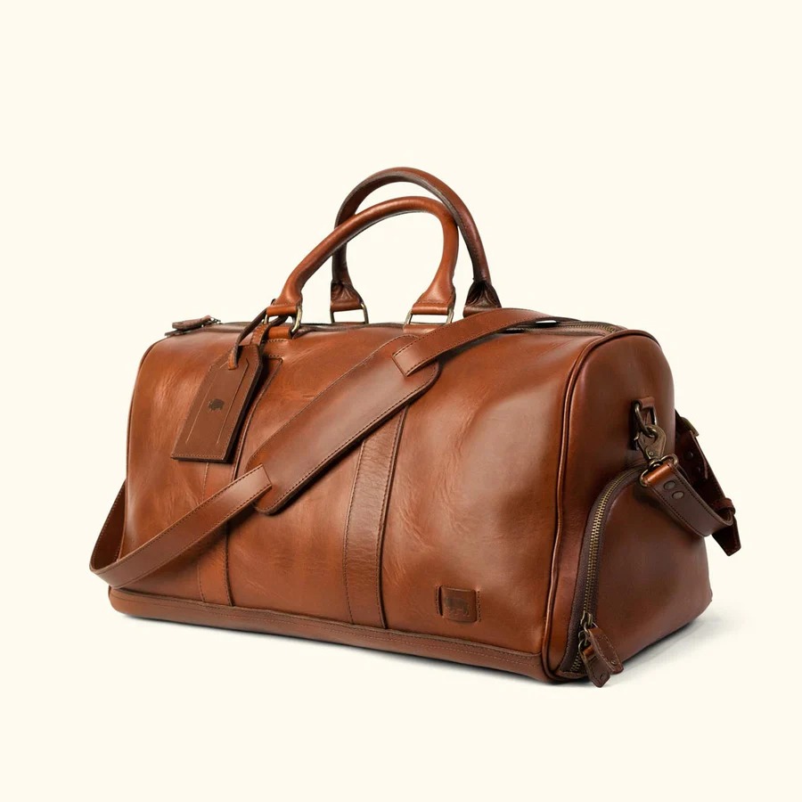 travel tote leather